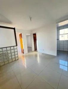 Apartamento com 2 Quartos à venda, 38m² no Mário Quintana, Porto Alegre