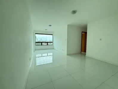 Apartamento com 3 Quartos para alugar, 80m² no Santa Mônica, Feira de Santana