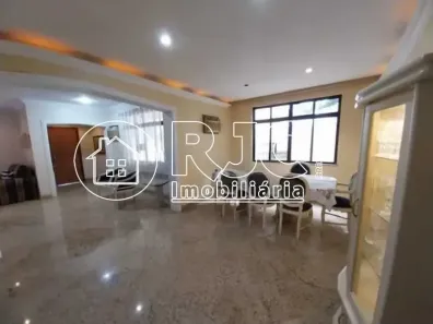 Casa de Condomínio com 3 Quartos à venda, 249m² no Alto da Boa Vista, Rio de Janeiro