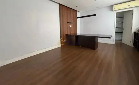 Ponto Comercial para alugar, 220m² no Vila Olímpia, São Paulo