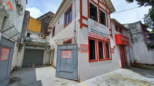 Ponto Comercial para alugar, 243m² no Batista Campos, Belém