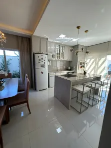 Casa de Condomínio com 3 Quartos à venda, 135m² no Condomínio Primor das Torres, Cuiabá