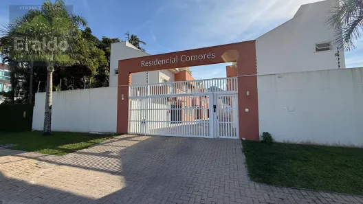 Sobrado com 4 Quartos à venda, 138m² no Centro, Matinhos