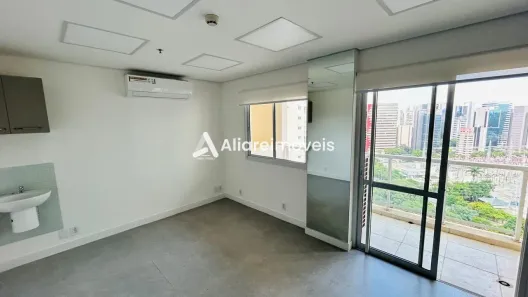 Sala Comercial à venda, 85m² no Cidade Monções, São Paulo