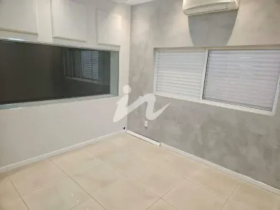 Imóvel Comercial com 3 Quartos à venda, 180m² no Brasil, Uberlândia