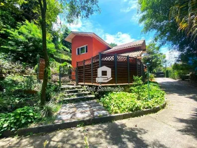 Casa com 4 Quartos à venda, 256m² no Pendotiba, Niterói