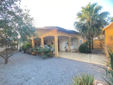 Casa com 3 Quartos à venda, 188m² no Jardim Presidente, Goiânia
