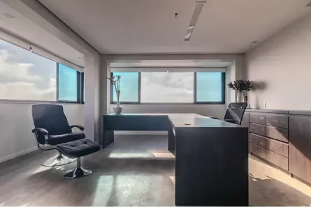 Sala Comercial à venda, 113m² no Auxiliadora, Porto Alegre