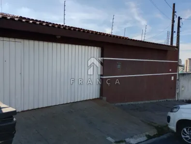 Casa com 3 Quartos para alugar, 232m² no Jardim Terras de São João, Jacareí