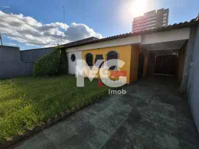 Casa com 5 Quartos à venda, 303m² no Pici, Fortaleza