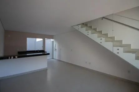 Casa com 2 Quartos à venda, 70m² no Parque Xangri-Lá, Contagem