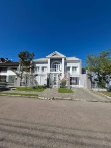 Casa com 4 Quartos à venda, 540m² no Vila Izabel, Curitiba