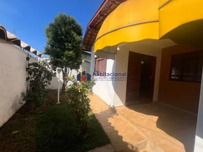 Casa com 3 Quartos à venda, 223m² no Vila Rodini, Araras