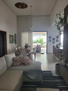 Casa de Condomínio com 3 Quartos à venda, 194m² no Piracangaguá, Taubaté
