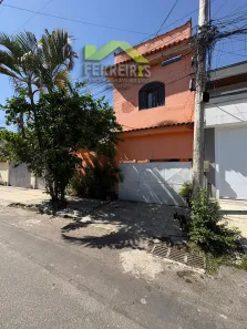 Casa com 3 Quartos à venda, 192m² no Mantiquira, Duque de Caxias