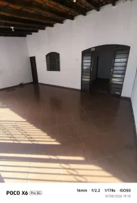 Casa com 3 Quartos para alugar, 150m² no Samambaia Norte, Brasília