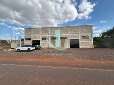 Galpão/Depósito/Armazém para alugar, 700m² no Centro, Araraquara