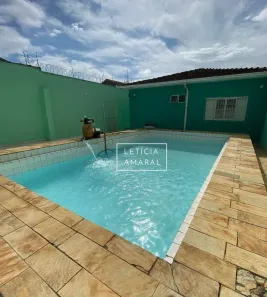 Casa com 5 Quartos à venda, 360m² no Centro, Pouso Alegre