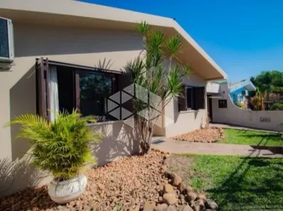 Casa com 4 Quartos à venda, 159m² no Duque de Caxias, Santa Maria