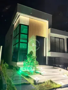 Casa com 4 Quartos à venda, 315m² no Ponta Negra, Manaus
