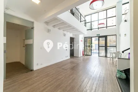 Prédio Comercial para alugar, 675m² no Moema, São Paulo