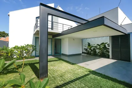 Sobrado com 4 Quartos à venda, 340m² no Jardim Cidade Monções, Maringá