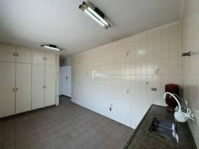 Casa com 2 Quartos para alugar, 180m² no Vila Valparaíso, Santo André