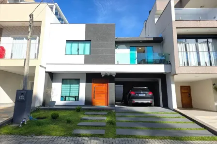 Sobrado com 3 Quartos à venda, 107m² no Iná, São José dos Pinhais