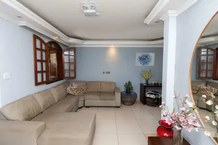 Casa com 3 Quartos à venda, 225m² no Teixeira Dias (Barreiro), Belo Horizonte
