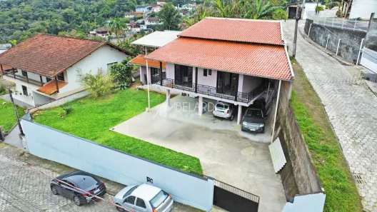 Casa com 4 Quartos à venda, 278m² no Nova Esperança, Blumenau