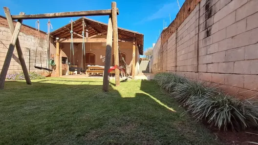 Casa com 2 Quartos à venda, 88m² no Parque Igaçaba, Araraquara