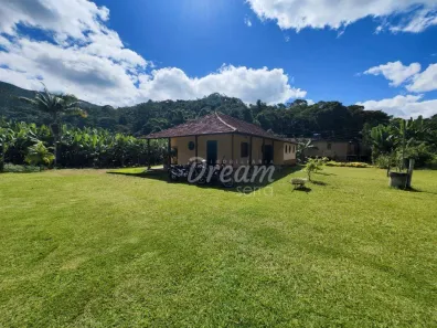Fazenda/Sítio com 2 Quartos à venda, 200m² no Cruzeiro, Teresópolis