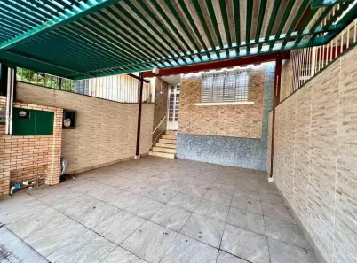 Casa com 2 Quartos à venda, 89m² no Itaquera, São Paulo
