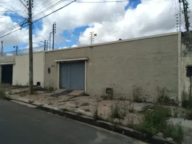 Casa com 5 Quartos à venda, 230m² no São Pedro, Teresina