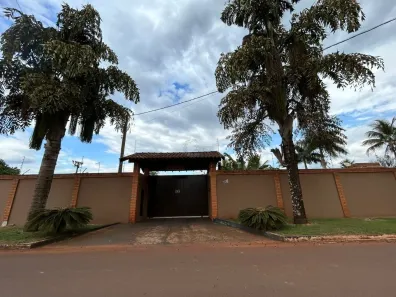 Fazenda/Sítio com 5 Quartos à venda, 650m² no Recanto dos Pinheiros, Cambé