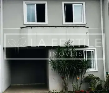 Sobrado com 3 Quartos à venda, 83m² no Uberaba, Curitiba