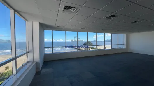 Sala Comercial para alugar, 230m² no José Menino, Santos