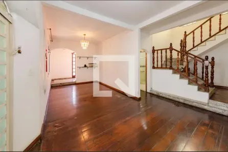 Casa com 5 Quartos à venda, 345m² no Coração Eucarístico, Belo Horizonte