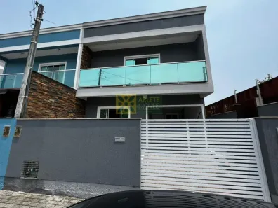 Sobrado com 3 Quartos à venda, 124m² no Vila Nova, Porto Belo