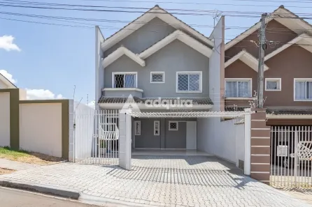 Sobrado com 4 Quartos à venda, 172m² no Estrela, Ponta Grossa