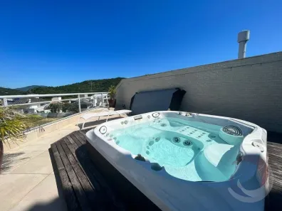 Cobertura com 3 Quartos à venda, 360m² no Jurerê Internacional, Florianópolis