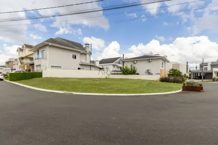 Lote/Terreno à venda, 347m² no Santa Felicidade, Curitiba