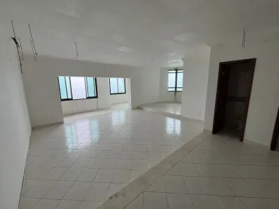Apartamento com 4 Quartos à venda, 229m² no Pitangueiras, Guarujá
