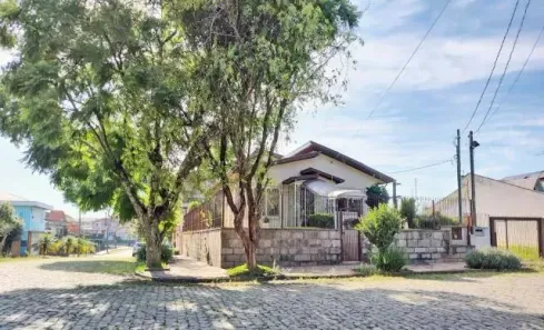 Casa com 5 Quartos à venda, 340m² no Cinqüentenário, Caxias do Sul