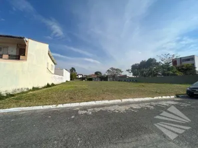 Lote/Terreno à venda, 561m² no Vila São Geraldo, Taubaté
