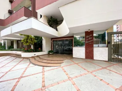 Apartamento com 3 Quartos à venda, 128m² no Centro, Londrina