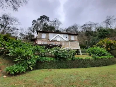 Casa de Condomínio com 3 Quartos à venda, 220m² no Itaipava, Petrópolis
