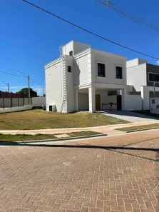 Casa de Condomínio com 3 Quartos à venda, 166m² no Residencial Jardins Lyon, Aparecida de Goiânia
