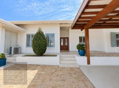 Casa de Condomínio com 4 Quartos à venda, 385m² no Marambaia, Vinhedo