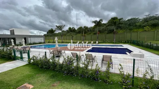 Lote/Terreno à venda, 278m² no Granja Marileusa, Uberlândia